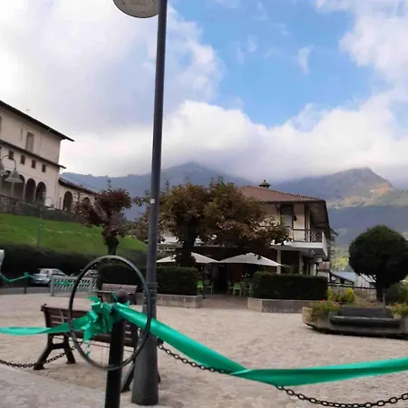 Rifugio Panoramico In The Mountains Le Arcate